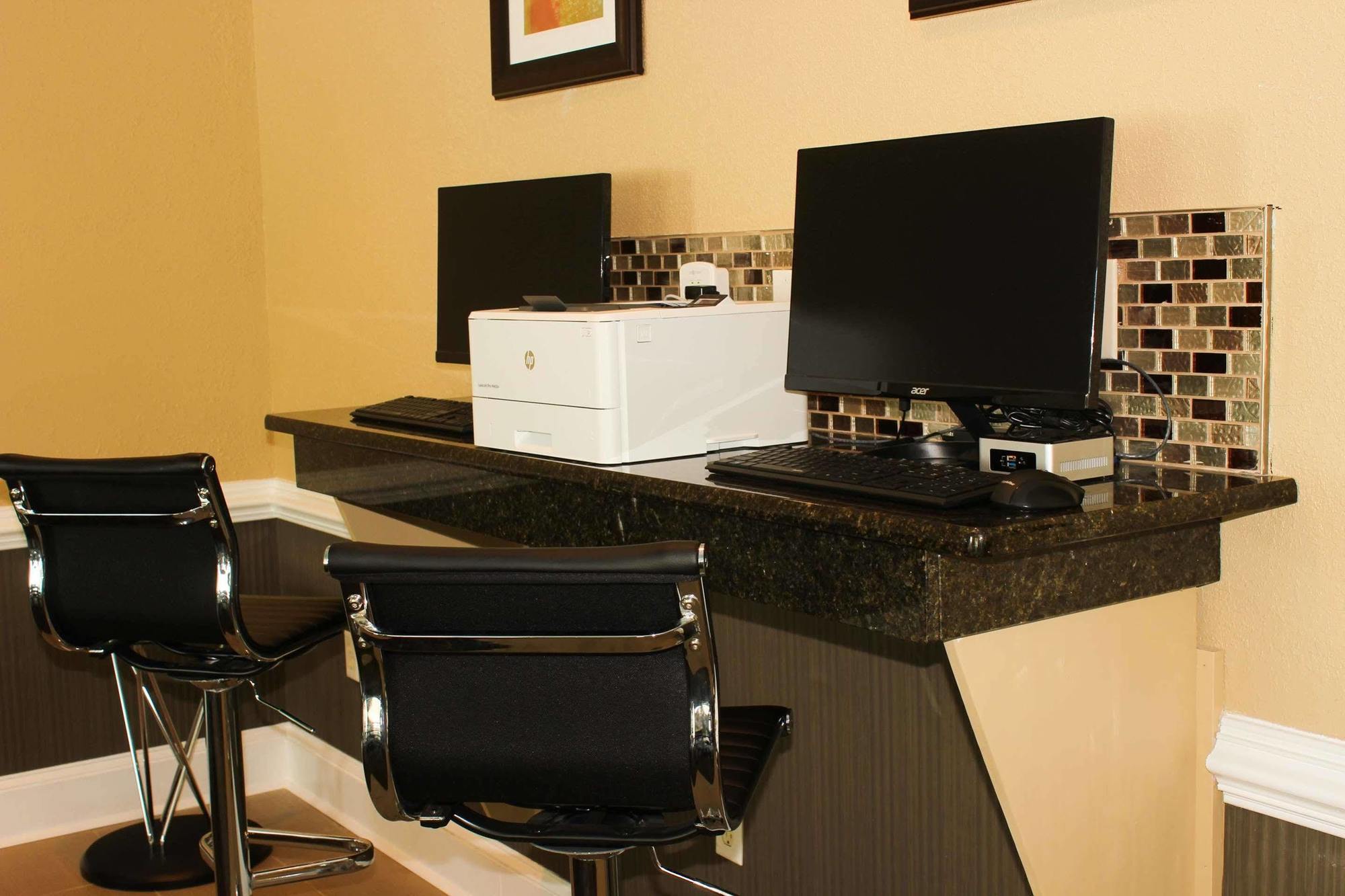 Holiday Inn Express Kilmarnock Luaran gambar
